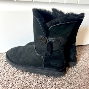 Black UGG boots, size 7